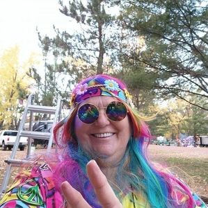 Meet your Posher, Rhonda